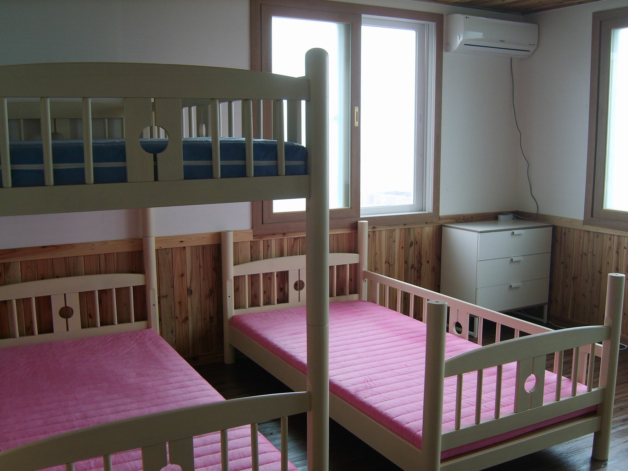 Be Road House Hotel Чеджу Екстериор снимка